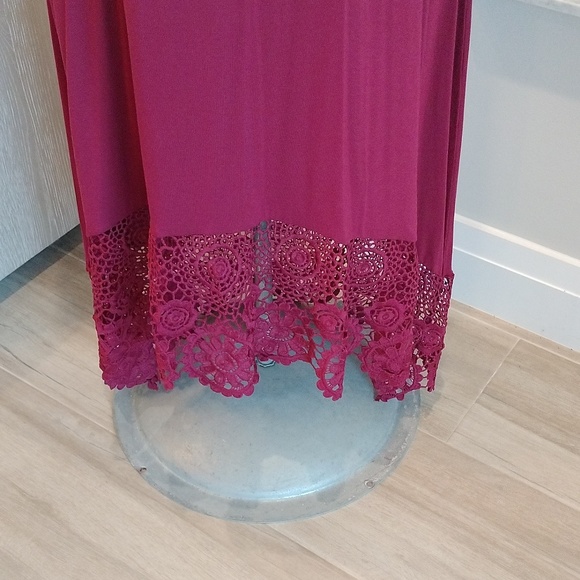 Kate & Mallory sleeveless maxi dress - Picture 3 of 10